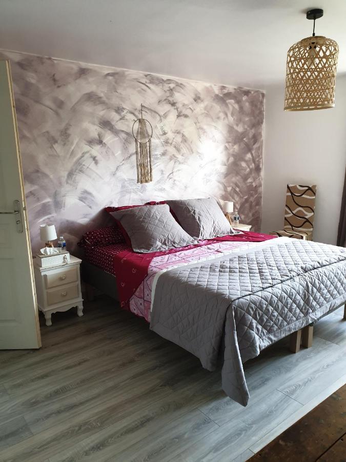 Ty Flour Di Lys Hotel Rochefort-en-Terre Bagian luar foto